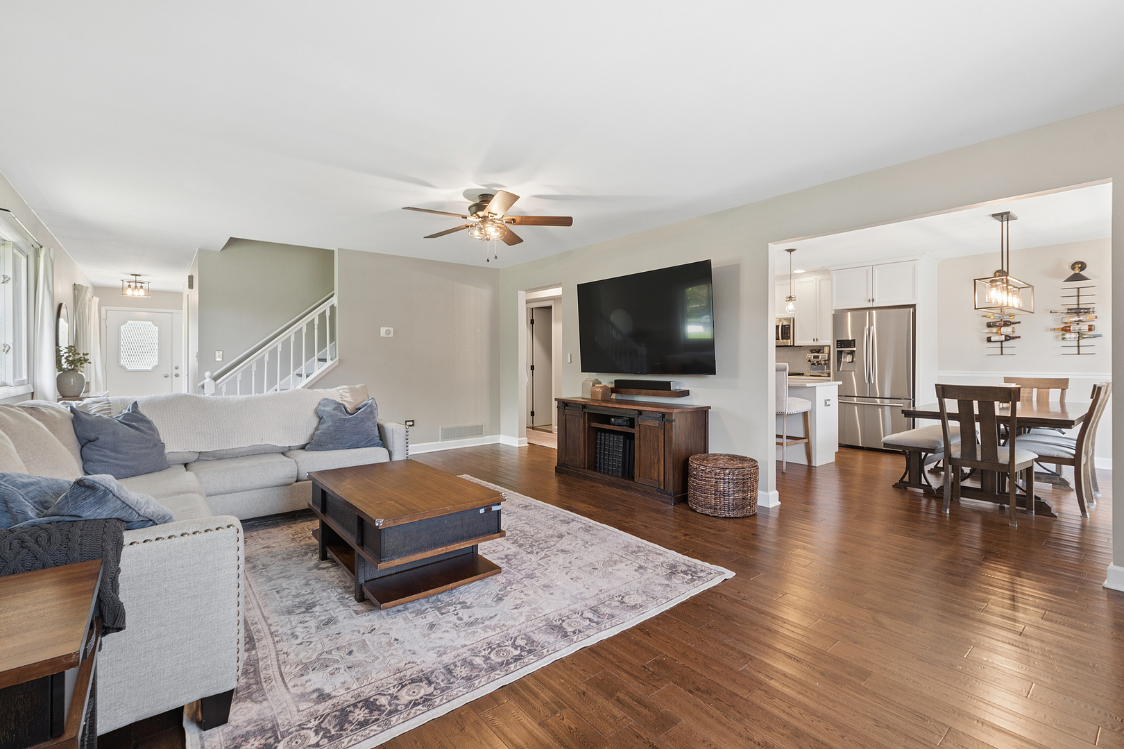 893 Meadow Ridge Lane New Lenox, IL 60451 - Photo 9 of 38
