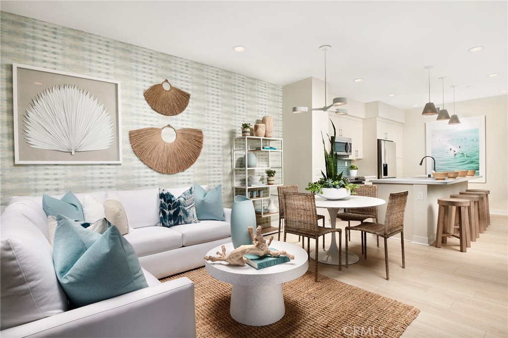 4882 Long Beach Boulevard Long Beach, CA 90805 - Photo 3 of 6 a living room with furniture and a painting