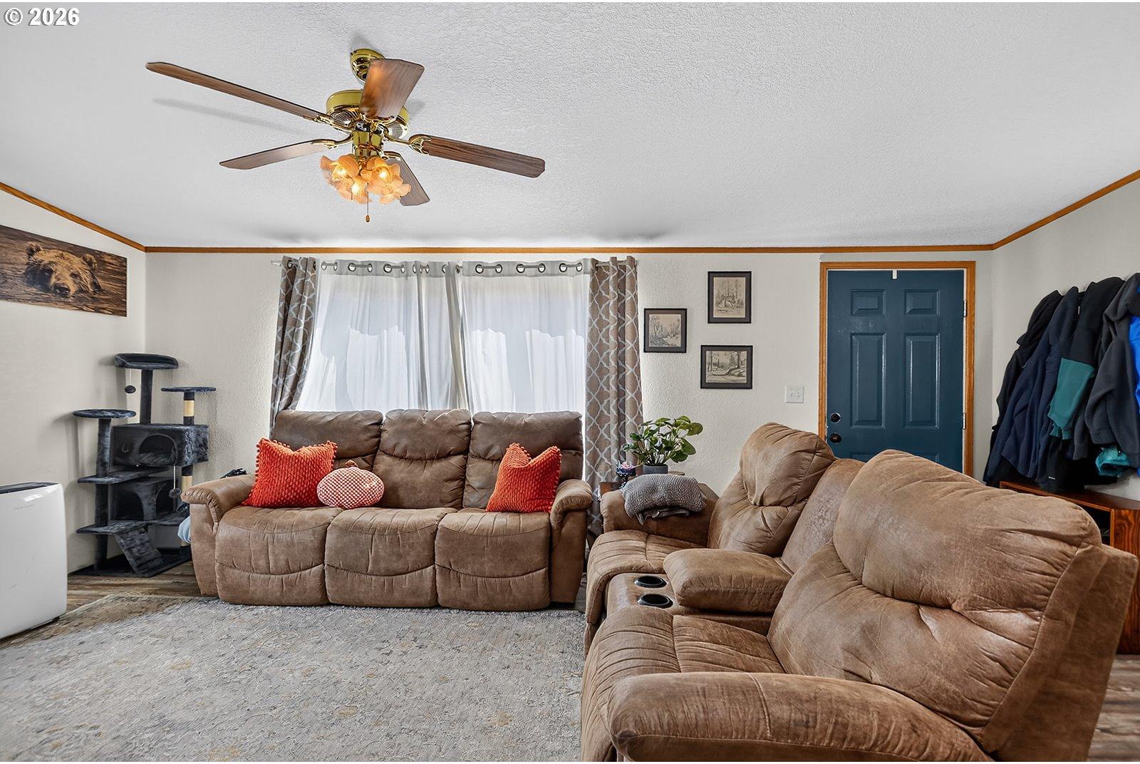 314 South Wayne Road Tygh Valley, OR 97063 - Photo 7 of 38 Gallery Image 7