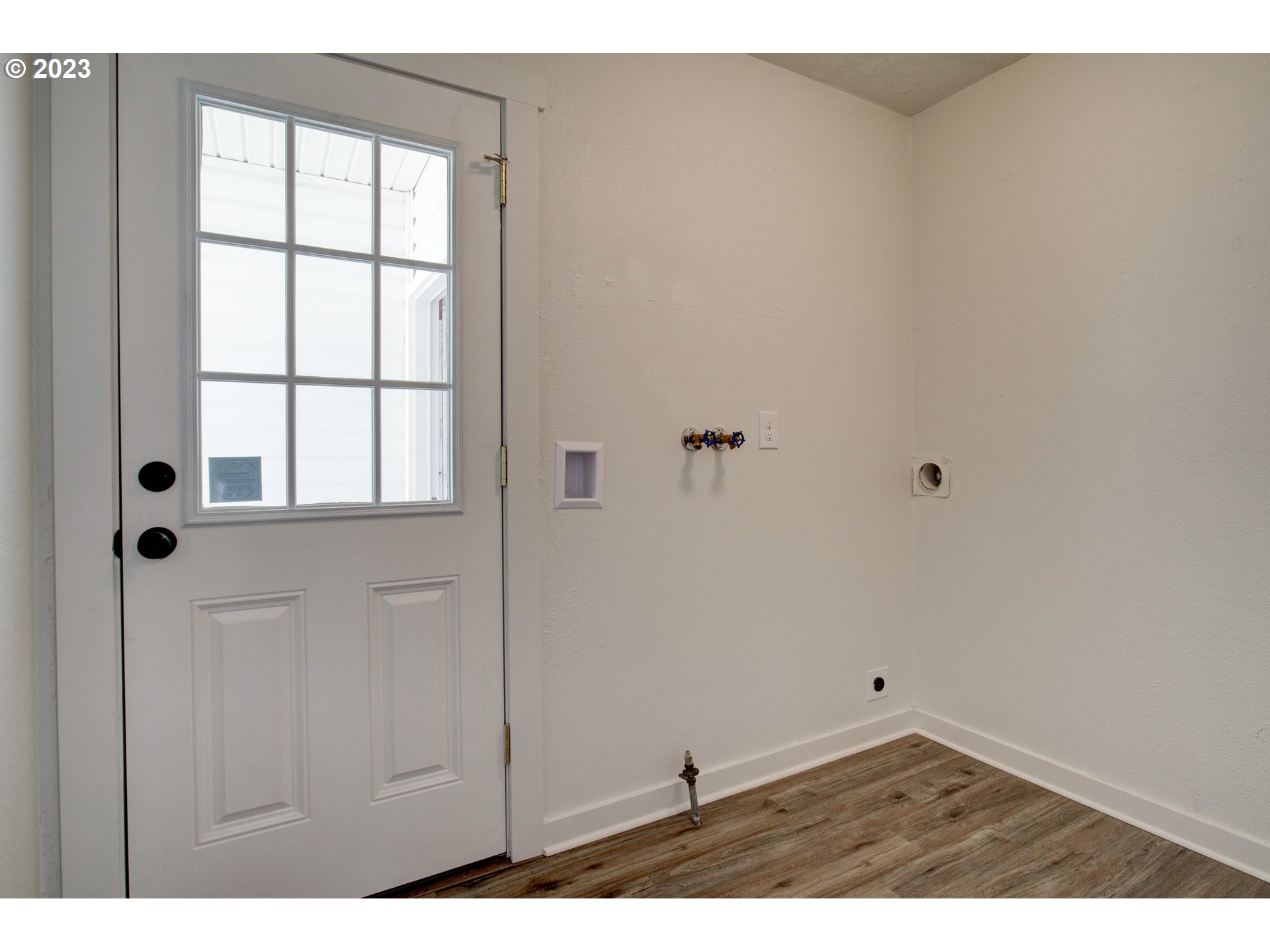 4672 Sunnyview Road Salem, OR 97305 - Photo 28 of 38 Gallery Image 28