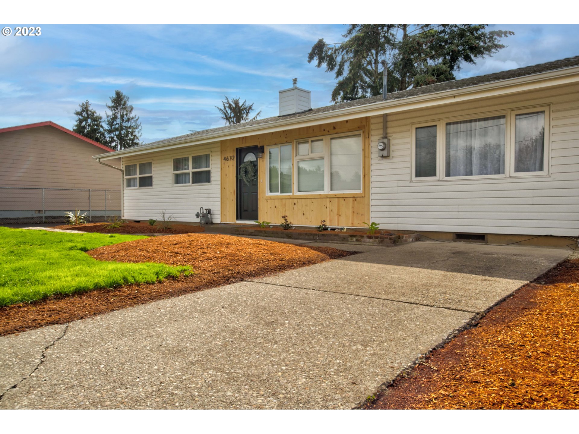 4672 Sunnyview Road Salem, OR 97305 - Photo 3 of 38 Gallery Image 3