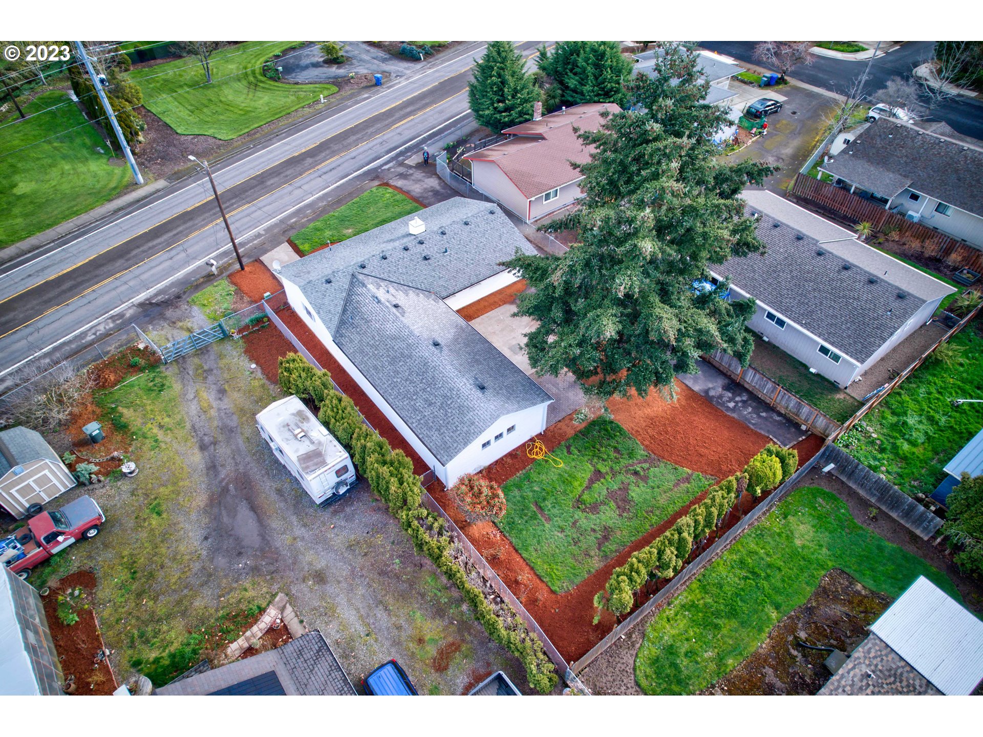4672 Sunnyview Road Salem, OR 97305 - Photo 36 of 38 Gallery Image 36