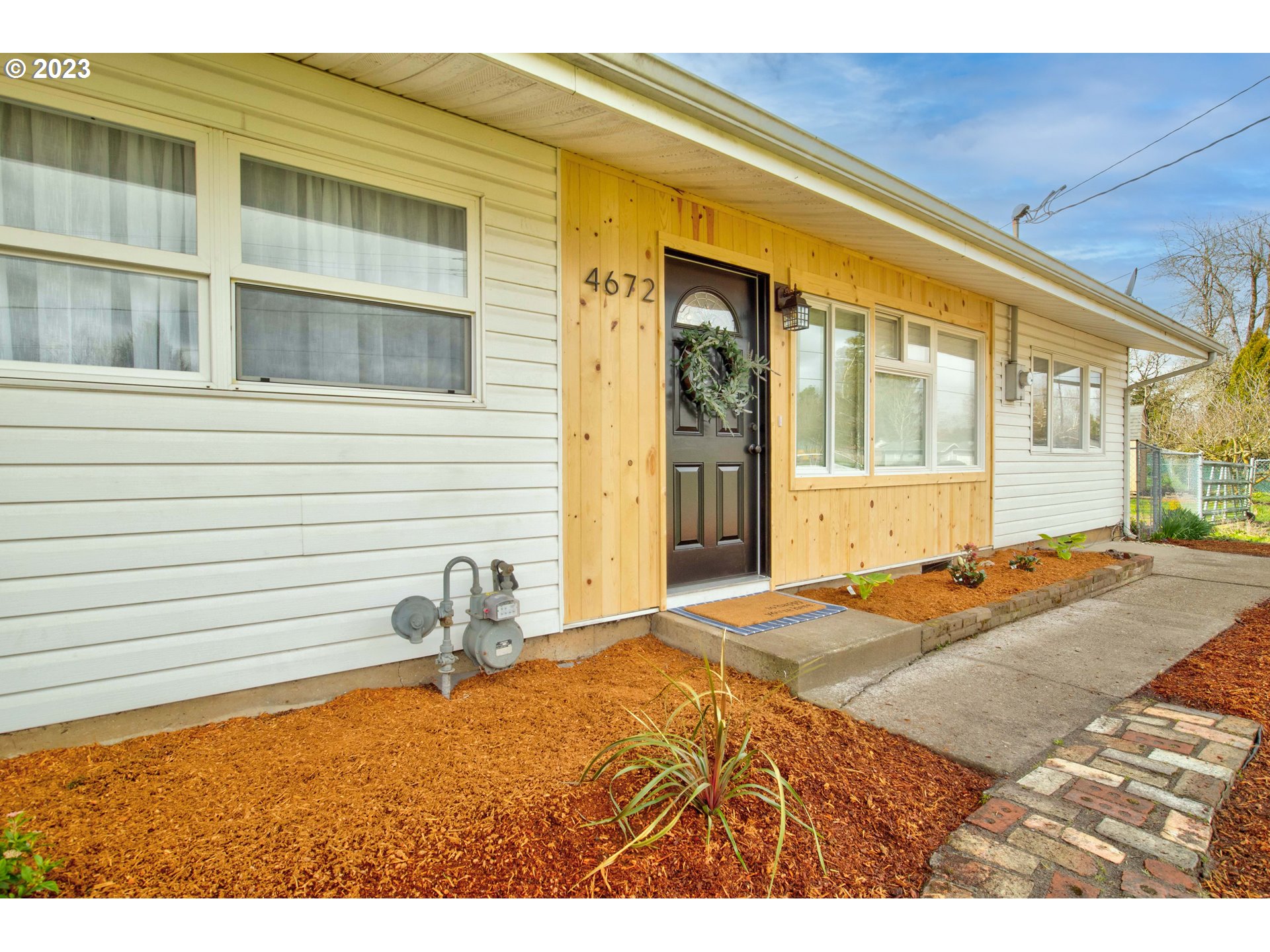 4672 Sunnyview Road Salem, OR 97305 - Photo 4 of 38 Gallery Image 4