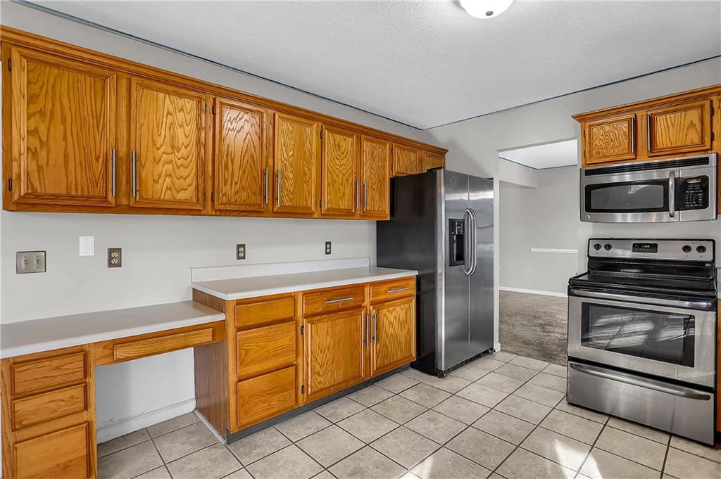 5853 Manning Road Indianapolis, IN 46228 - Photo 15 of 46 Gallery Image 15