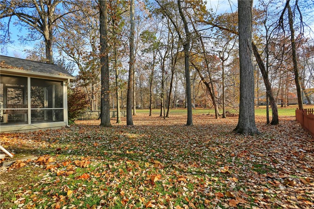 5853 Manning Road Indianapolis, IN 46228 - Photo 38 of 46 Gallery Image 38
