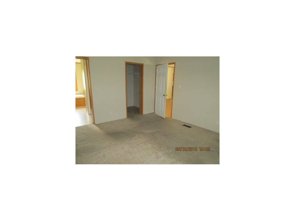 810 Watauga Road Watauga, TN 37694 - Photo 11 of 13 BEDROOM 1