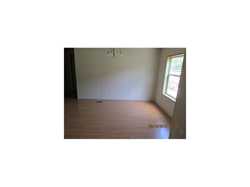 810 Watauga Road Watauga, TN 37694 - Photo 8 of 13 DINING