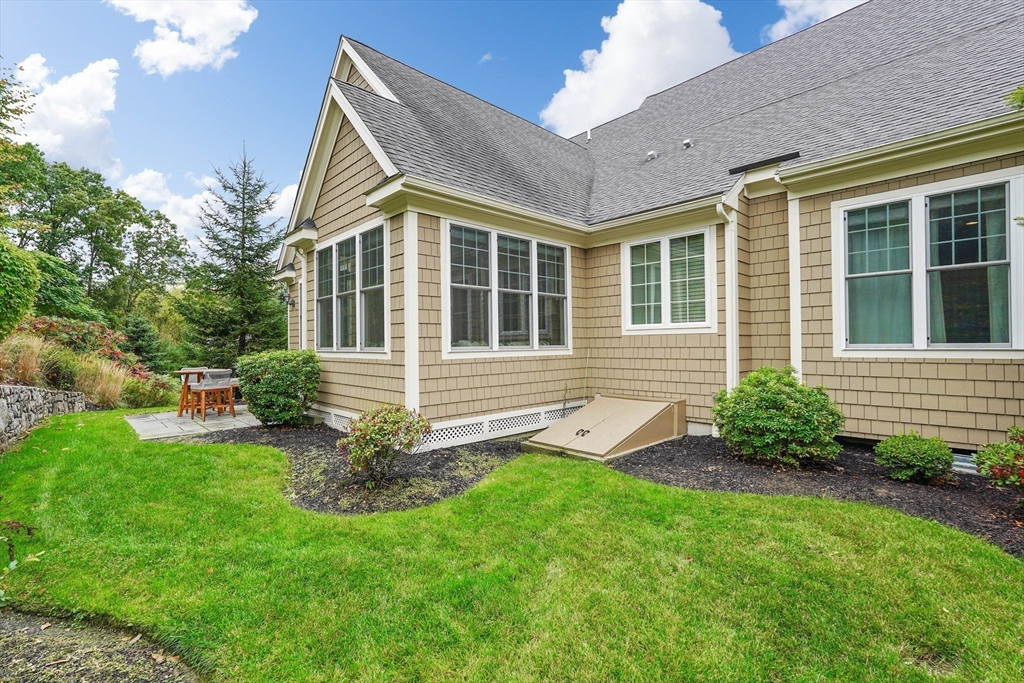 10 Adams Farm Road, Unit 10 Shrewsbury, MA 01545 - Photo 39 of 42 Gallery Image 39