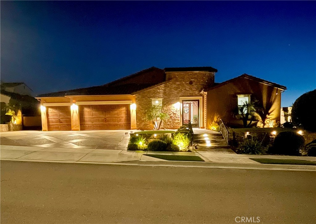 12468 Locke Circle Riverside, CA 92503 - Photo 2 of 53 Beautiful Home