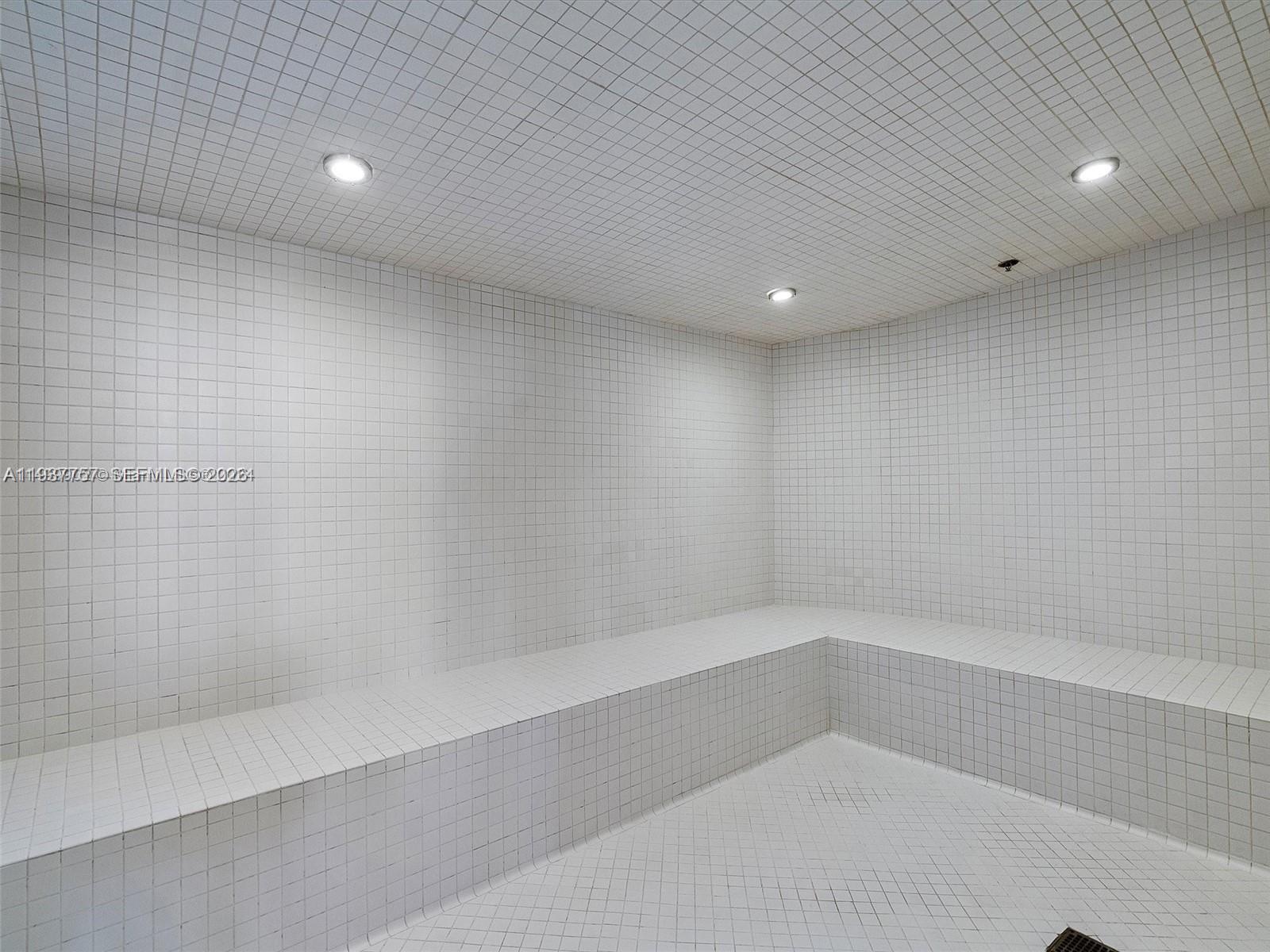 92 Southwest 3rd Street, Unit 4109 Miami, FL 33130 - Photo 15 of 23 Photo 15