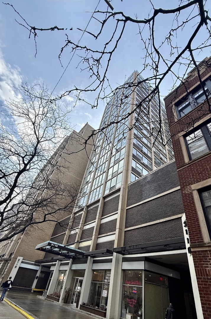 3110 North Sheridan Road, Unit 505 Chicago, IL 60657 - Photo 1 of 1 Gallery Image 1