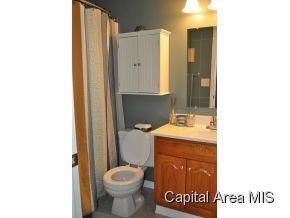 5281 Carlton Drive Springfield, IL 62703 - Photo 12 of 15 Gallery Image 12