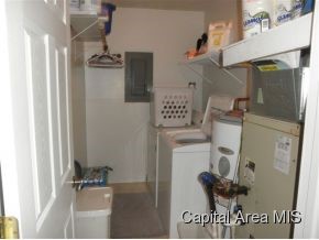 5281 Carlton Drive Springfield, IL 62703 - Photo 13 of 15 Gallery Image 13