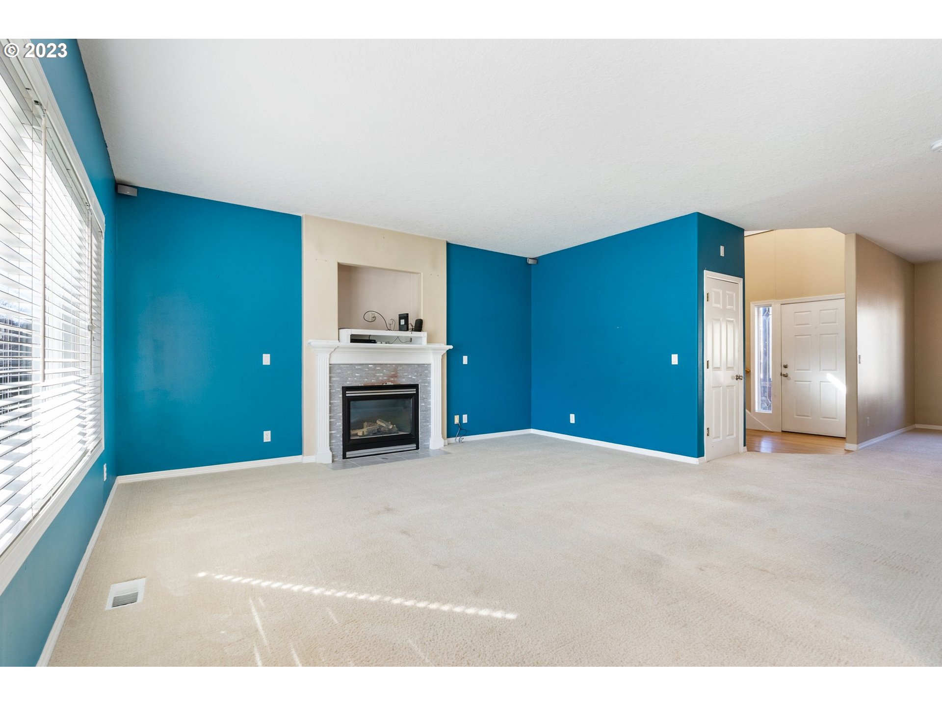 9572 Southeast Bittern Way Happy Valley, OR 97086 - Photo 6 of 30 Gallery Image 6