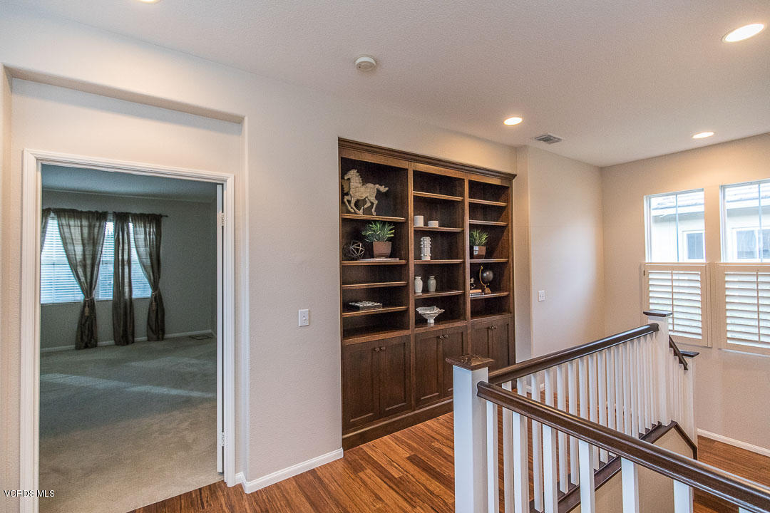 167 Park Hill Road Simi Valley, CA 93065 - Photo 23 of 43 167 Park Hill-23