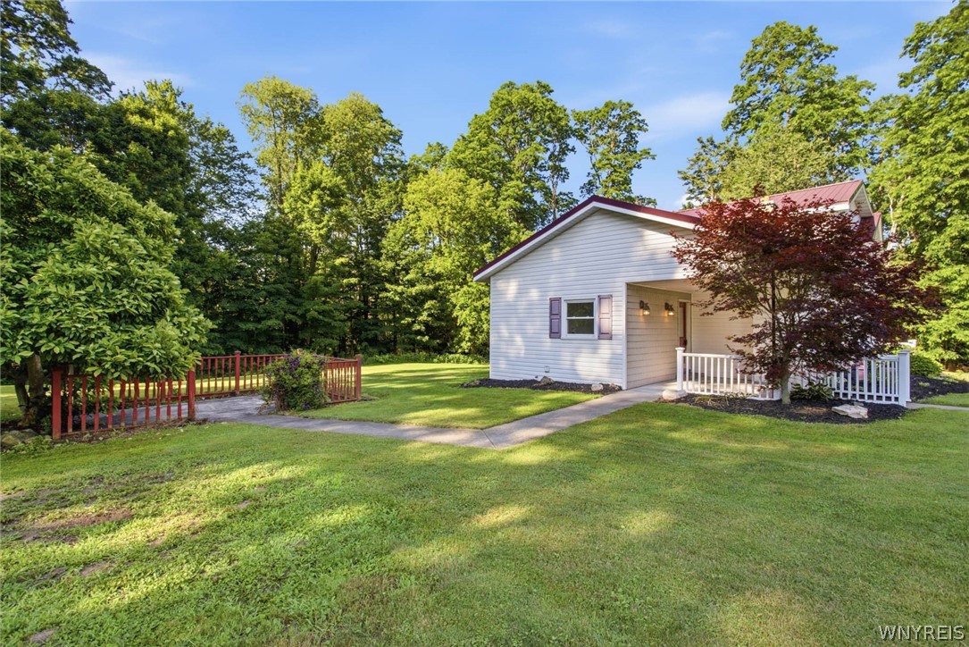 8327 Indian Falls Road Pembroke, NY 14036 - Photo 29 of 42