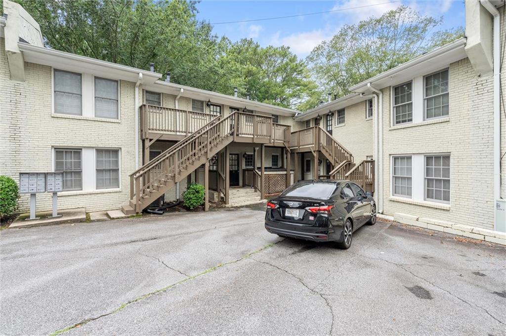 1879 Johnson Road Northeast, Unit 11 Atlanta, GA 30306 - Photo 23 of 25 Gallery Image 23