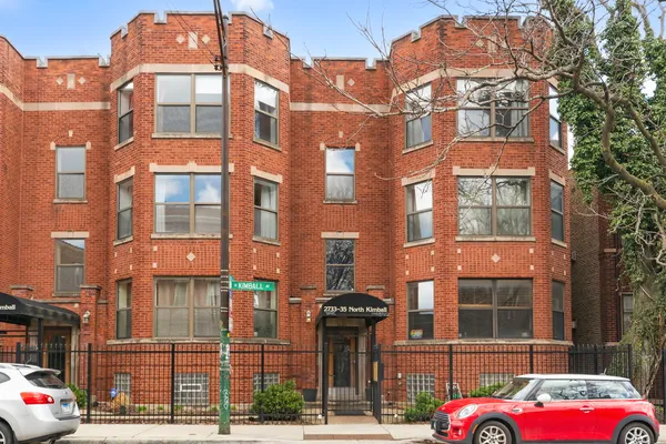 $2,900 | 2735 North Kimball Avenue, Unit 5, Chicago, IL 60647