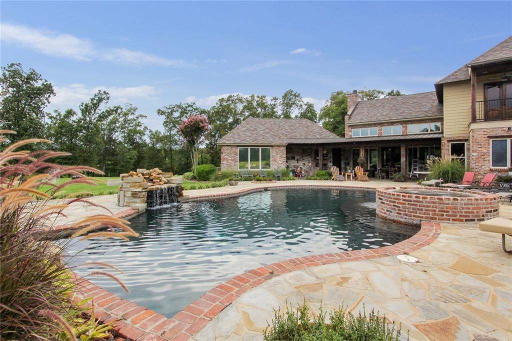 3207 Rigolette Road Pineville, LA 71360 - Photo 3 of 25