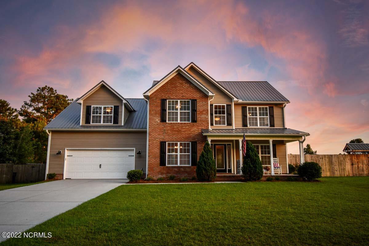 303 Trappers Road Hubert, NC 28539 - Photo 1 of 31 Front of House