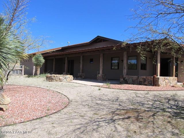7720 South Cattle Call Road Skull Valley, AZ 86338 - Photo 2 of 34 Ruger Ranch Spectacular