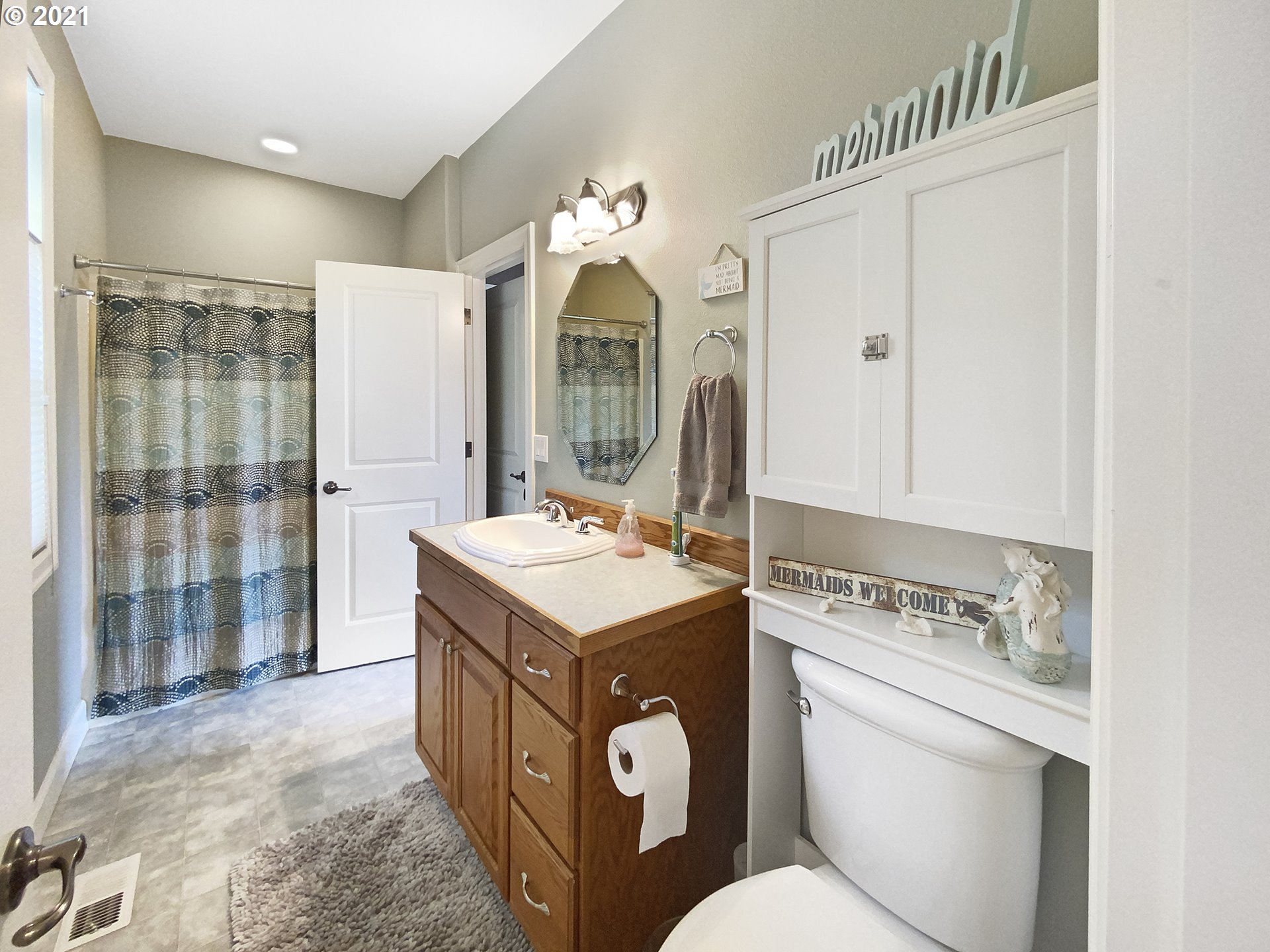 7903 Northeast Quarry Road La Center, WA 98629 - Photo 15 of 32