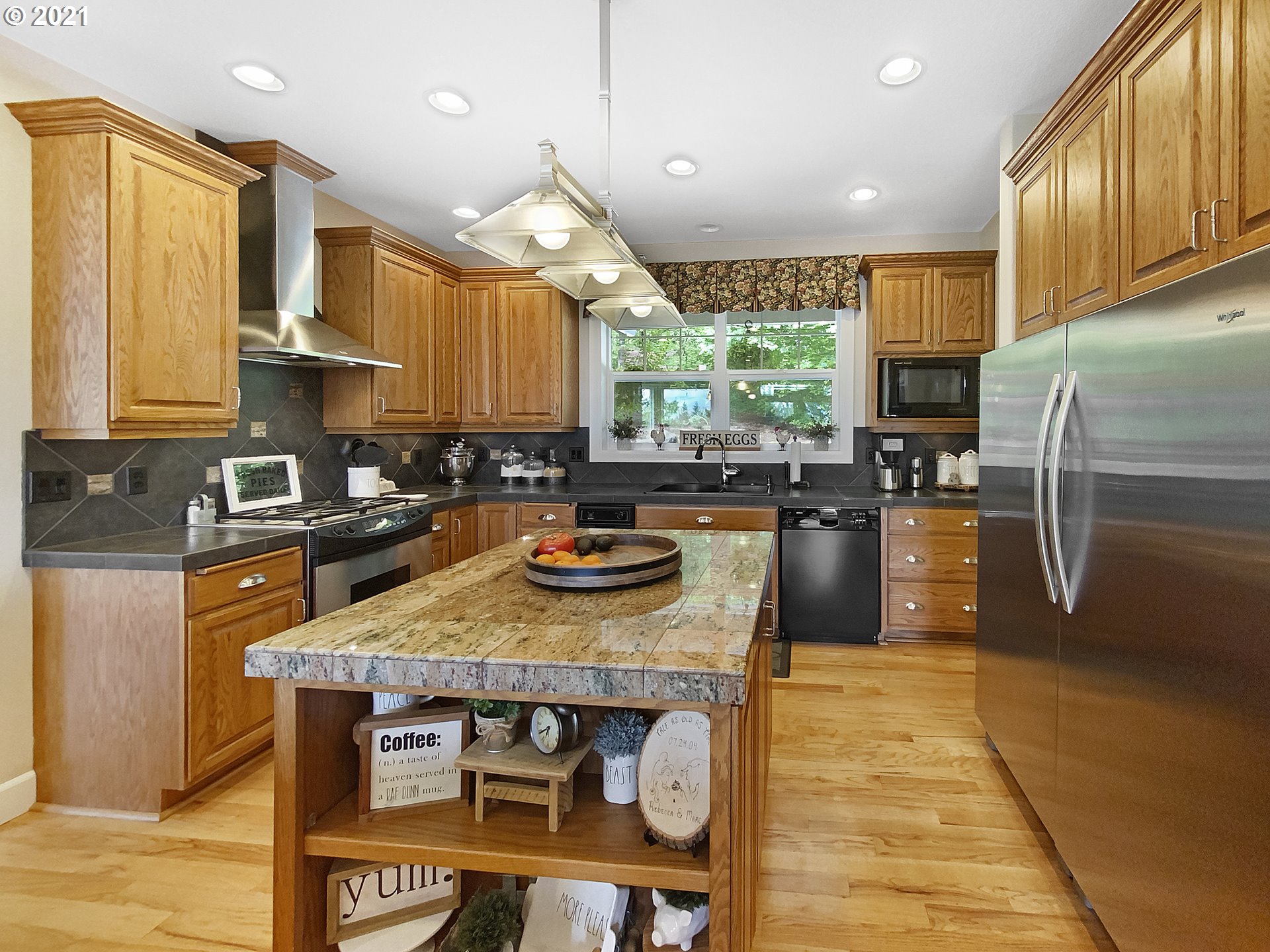 7903 Northeast Quarry Road La Center, WA 98629 - Photo 7 of 32