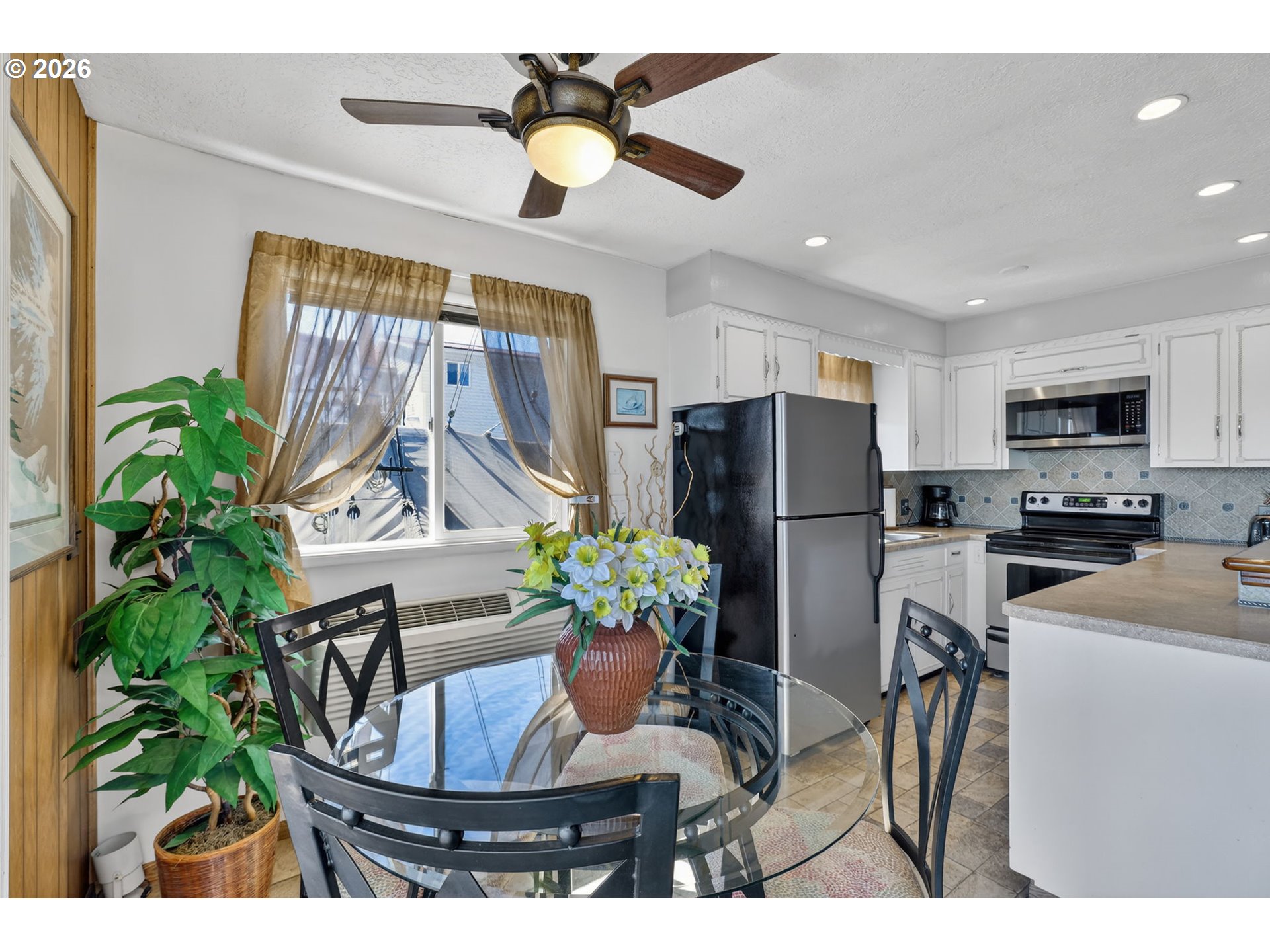 24800 Northwest St Helens Road, Unit L10 Portland, OR 97231 - Photo 10 of 29