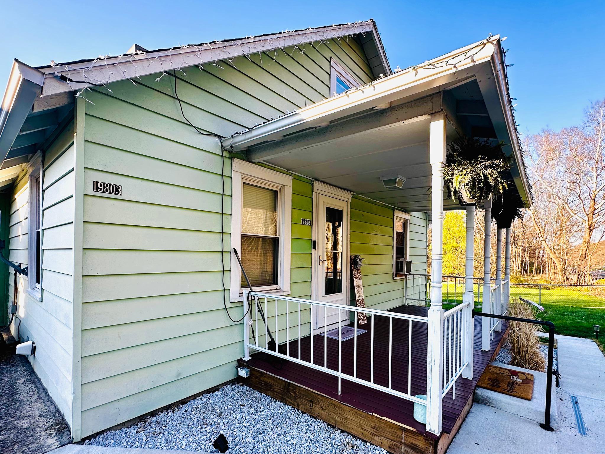 19803 McMullen Highway Southwest Rawlings, MD 21557 - Photo 10 of 35 Adorable front porch