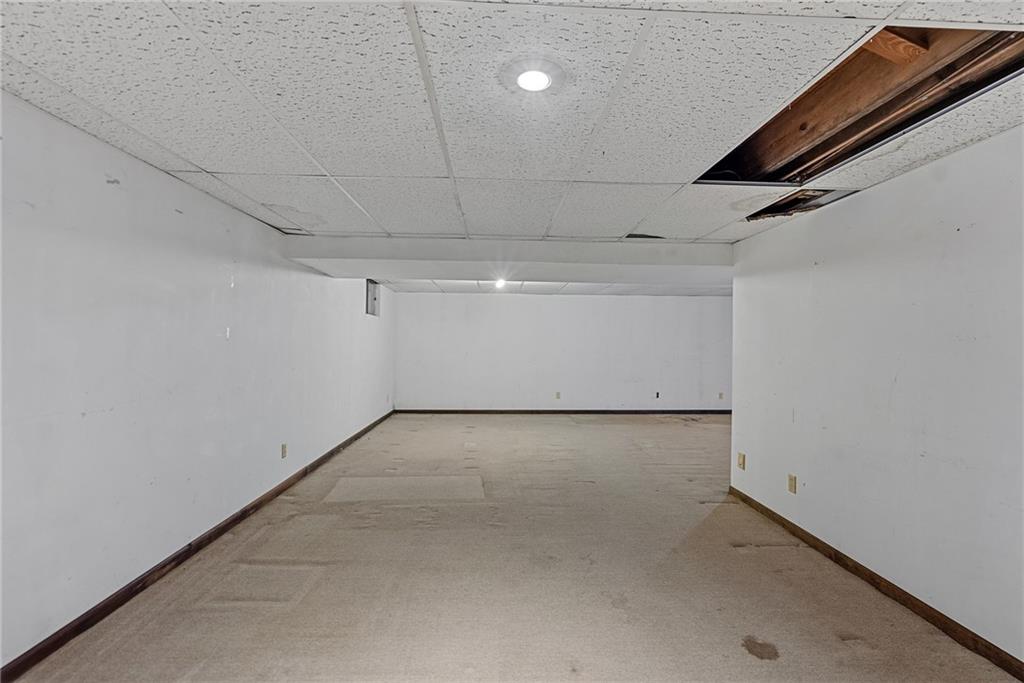 4724 Mullen Road Shawnee, KS 66216 - Photo 30 of 37 Gallery Image 30