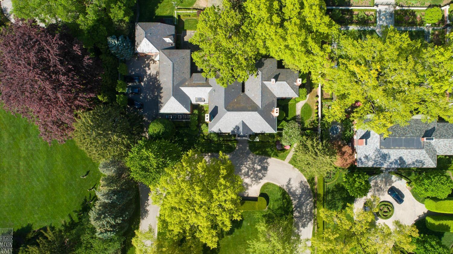 180 Provencal Road Grosse Pointe, MI 48236 - Photo 87 of 99 50142125-d5248205-243b-4cf3-bfbf-4a3a20ffd2ee.JPG