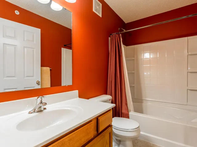 $295,000 | 3611 Hazel Trail, Unit G, Woodbury, MN 55129