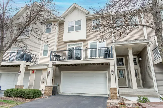 $295,000 | 3611 Hazel Trail, Unit G, Woodbury, MN 55129