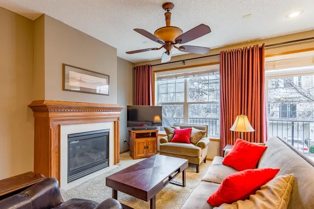 $295,000 | 3611 Hazel Trail, Unit G, Woodbury, MN 55129