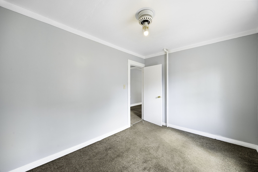 28 Maple Street Chicopee, MA 01020 - Photo 16 of 36