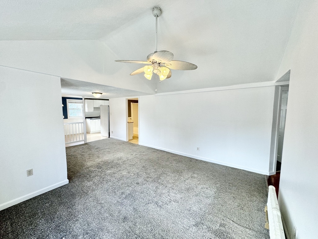 28 Maple Street Chicopee, MA 01020 - Photo 19 of 36