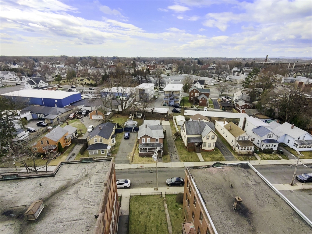 28 Maple Street Chicopee, MA 01020 - Photo 35 of 36