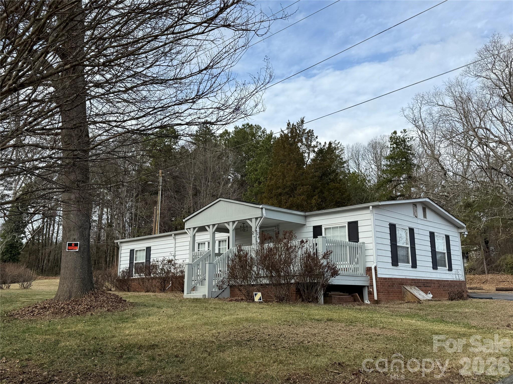 2056 Sipe Road Conover, NC 28613 - Photo 2 of 7