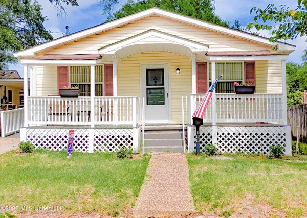 $335,000 | 188 Acacia Avenue, Biloxi, MS 39530