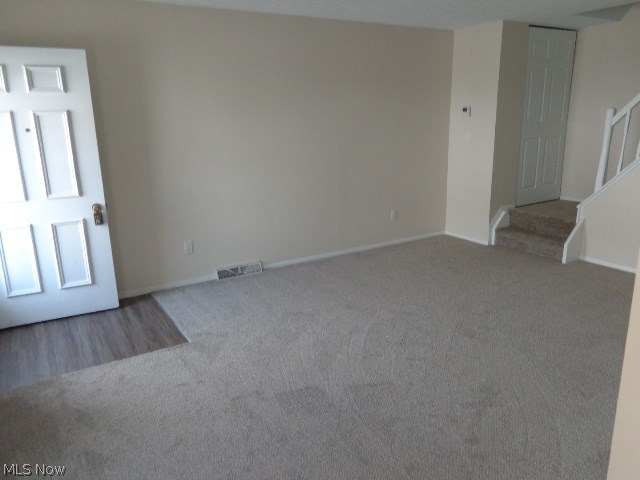 6565 Engle Road, Unit 40B Brook Park, OH 44142 - Photo 5 of 21 New Carpet