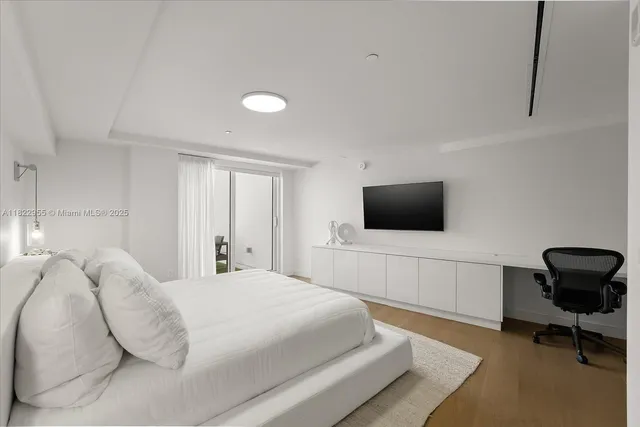 $4,925,000 | 4701 Meridian Avenue, Unit 217, Miami Beach, FL 33140