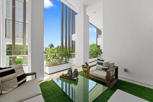 $4,925,000 | 4701 Meridian Avenue, Unit 217, Miami Beach, FL 33140