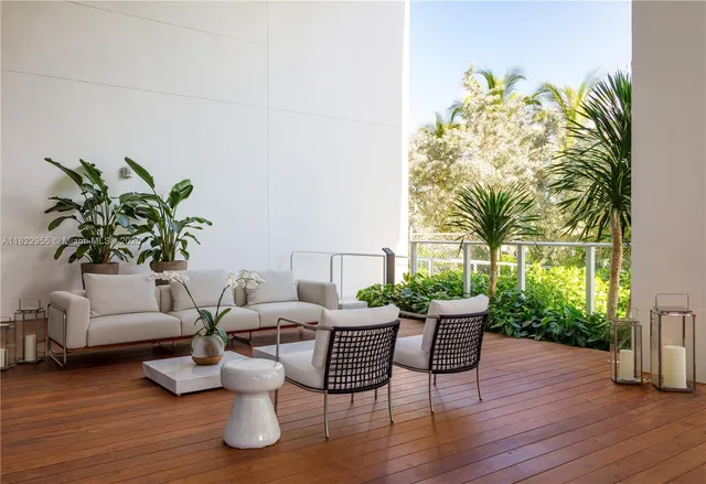 $4,925,000 | 4701 Meridian Avenue, Unit 217, Miami Beach, FL 33140