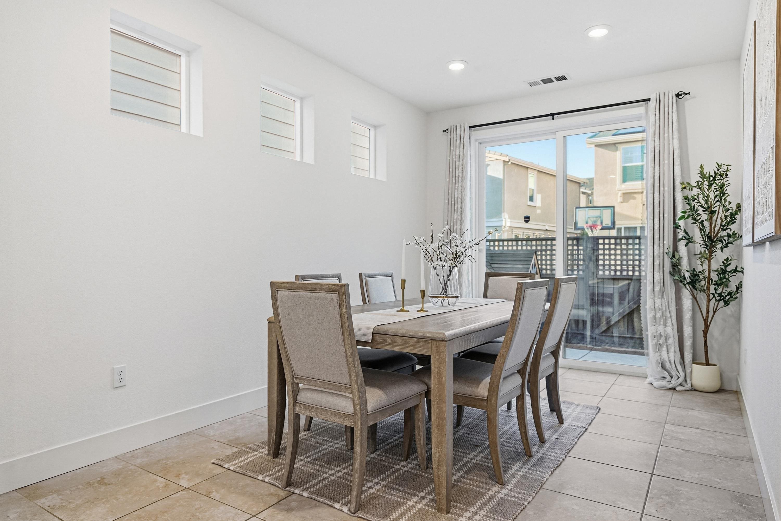 2933 Stringham Way Dublin, CA 94568 - Photo 11 of 38