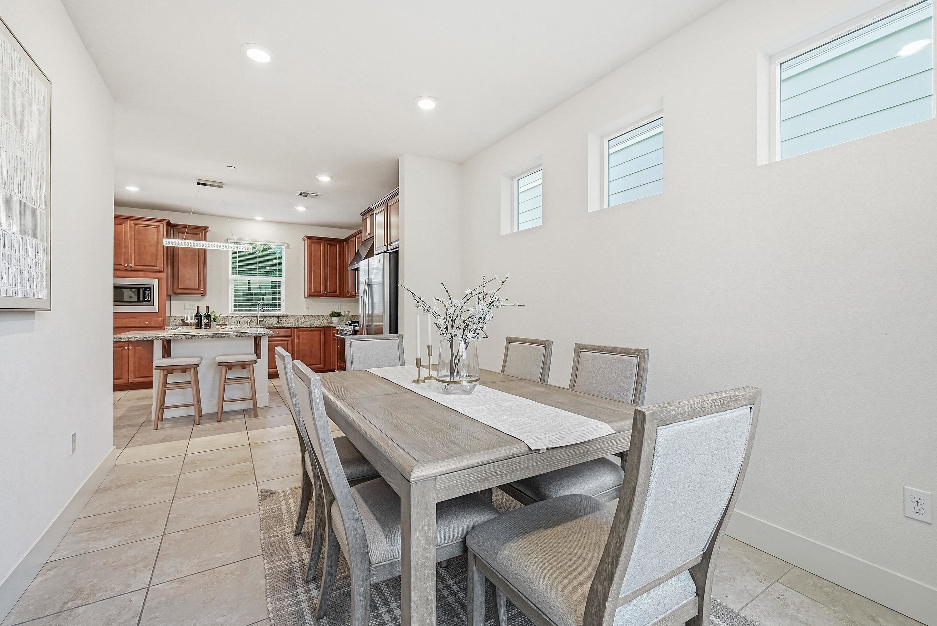 2933 Stringham Way Dublin, CA 94568 - Photo 13 of 38