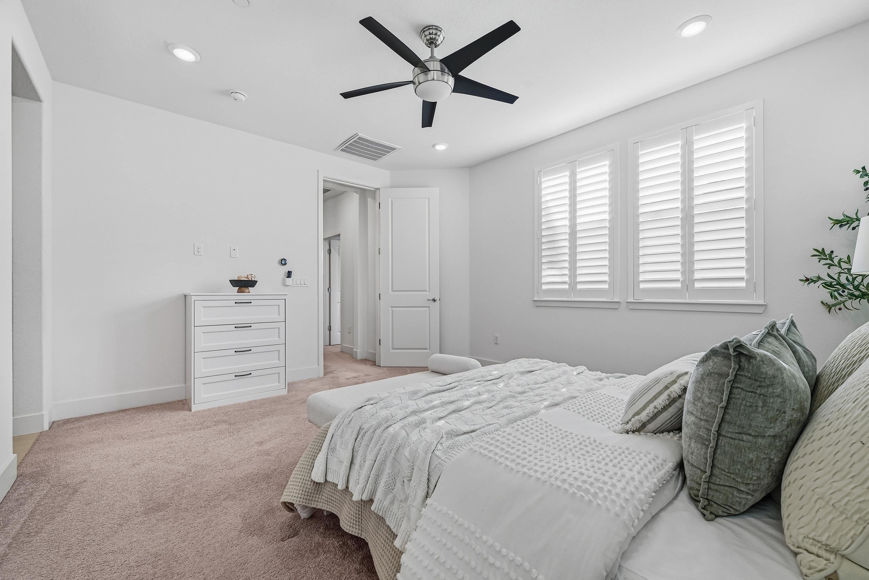 2933 Stringham Way Dublin, CA 94568 - Photo 17 of 38