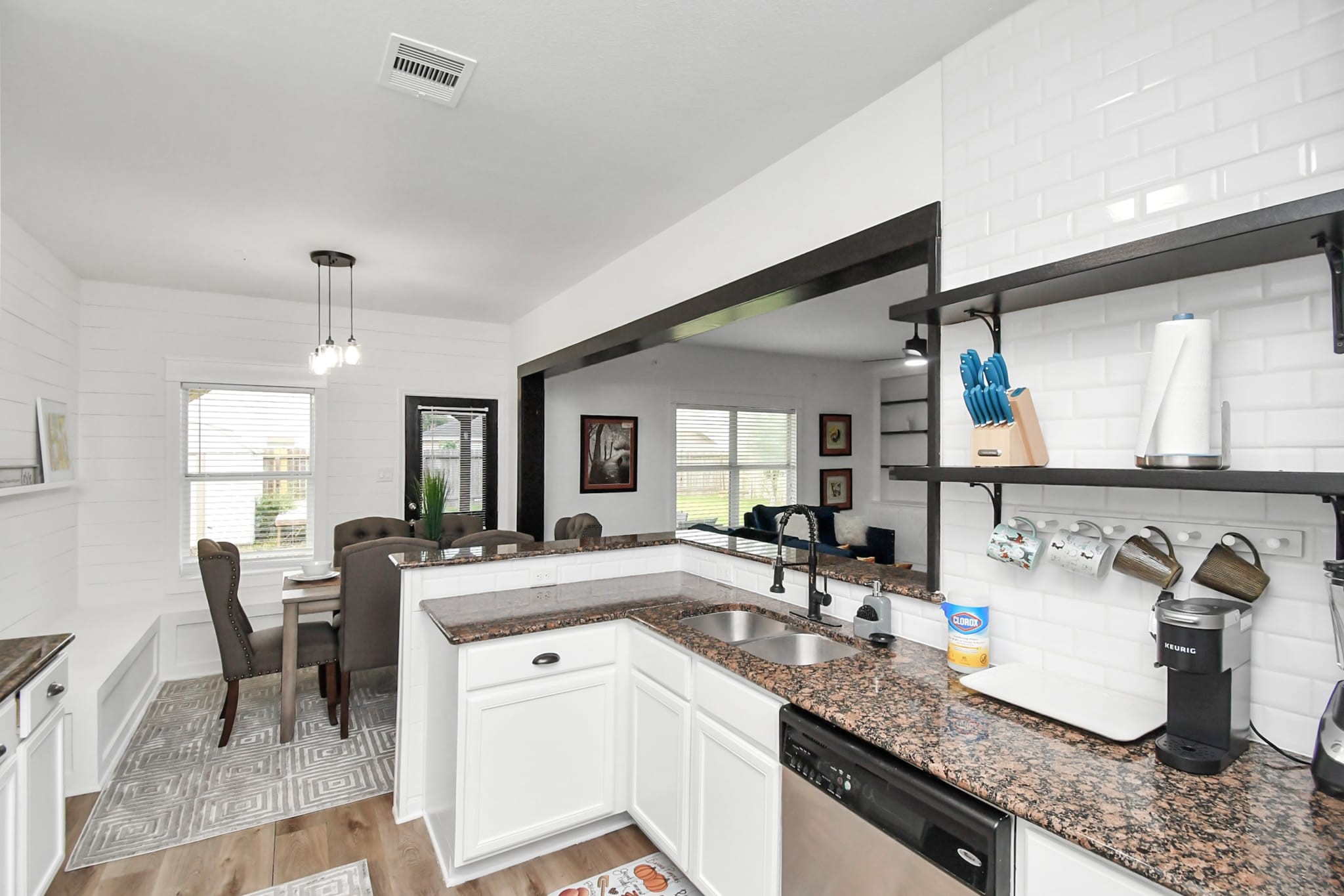 6715 Plum Springs Lane Richmond, TX 77469 - Photo 10 of 25