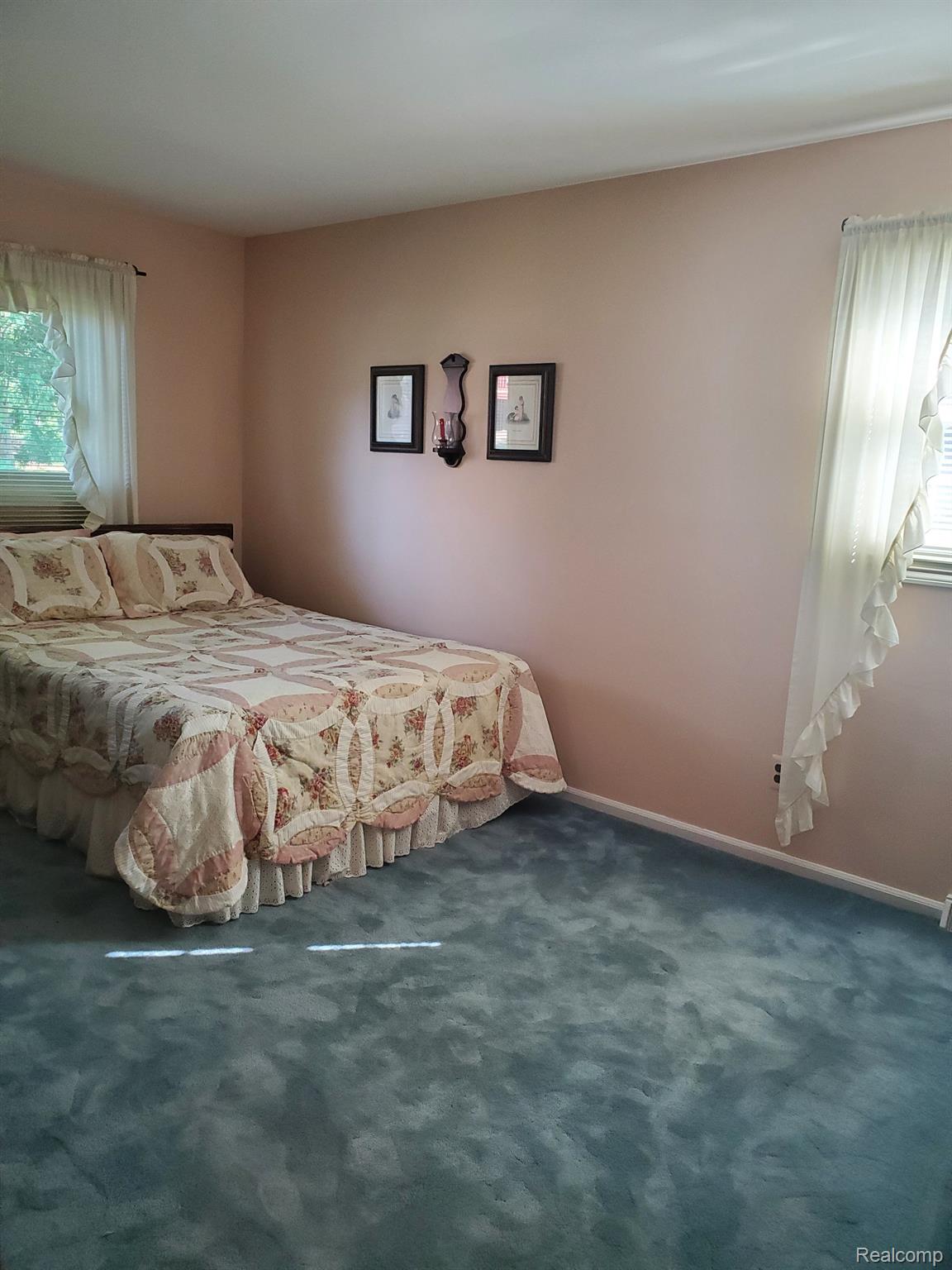 35647 Congress Road Farmington, MI 48335 - Photo 21 of 24 Gallery Image 21