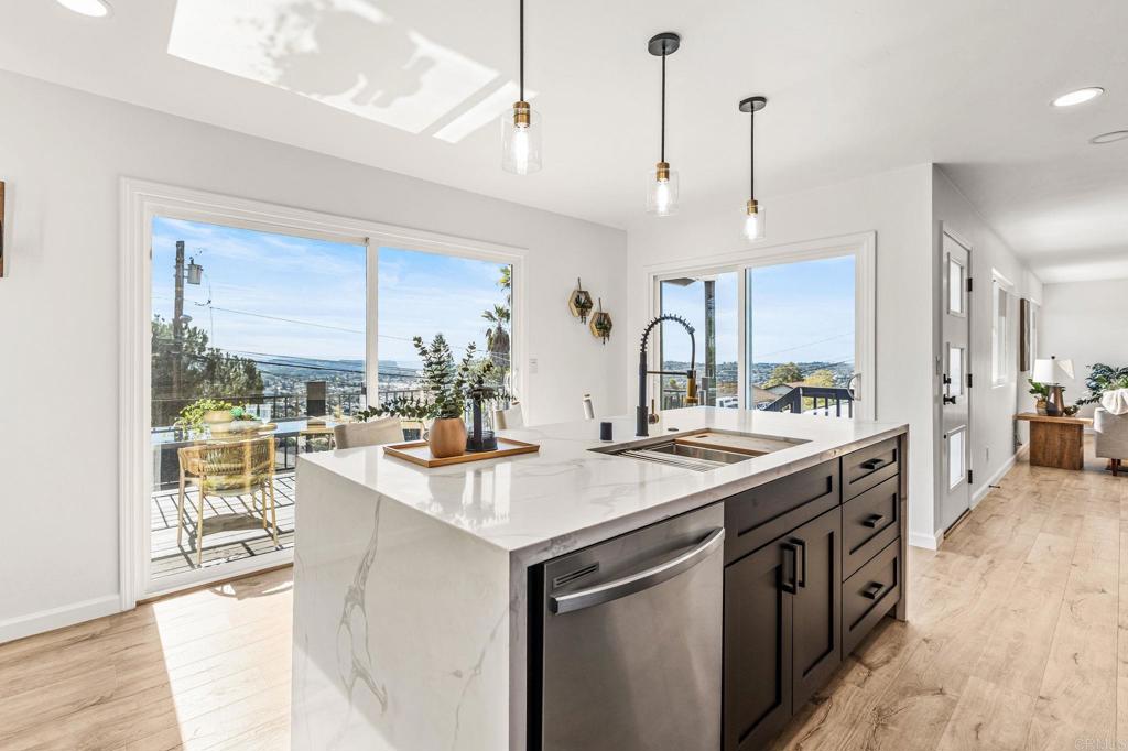 9428 Eucalyptus Street Spring Valley, CA 91977 - Photo 3 of 42