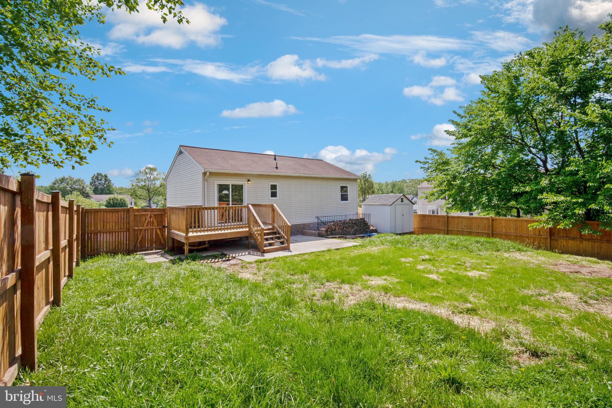5750 Van Dyke Road Baltimore, MD 21206 - Photo 2 of 42 large rear yard closed in with new privacy fence